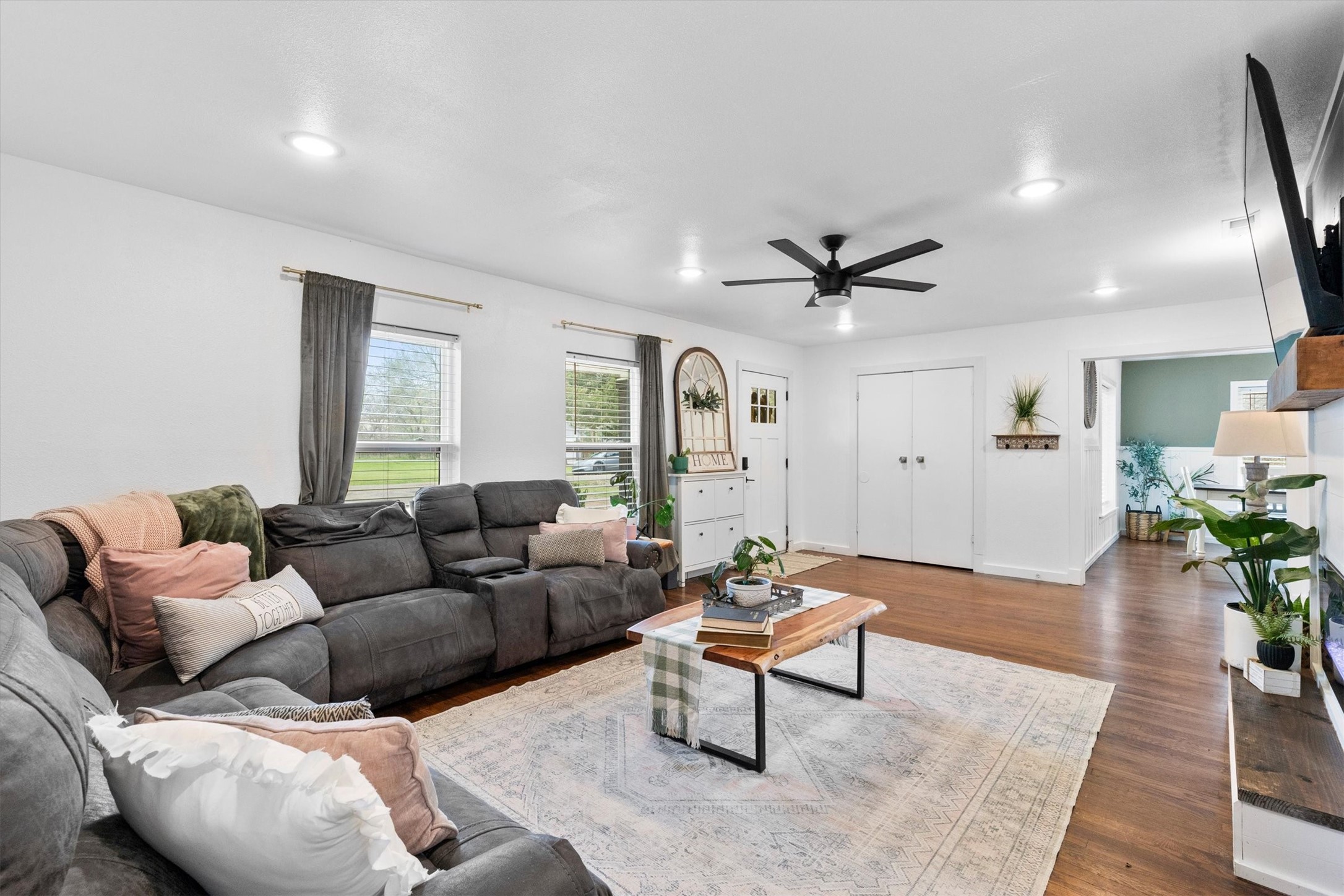 101 Olive Street Lone Oak TX 75453