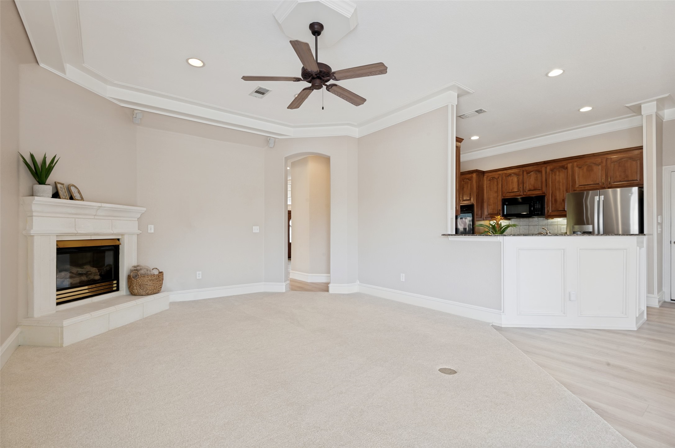 2409 Bedford Circle Bedford TX 76021