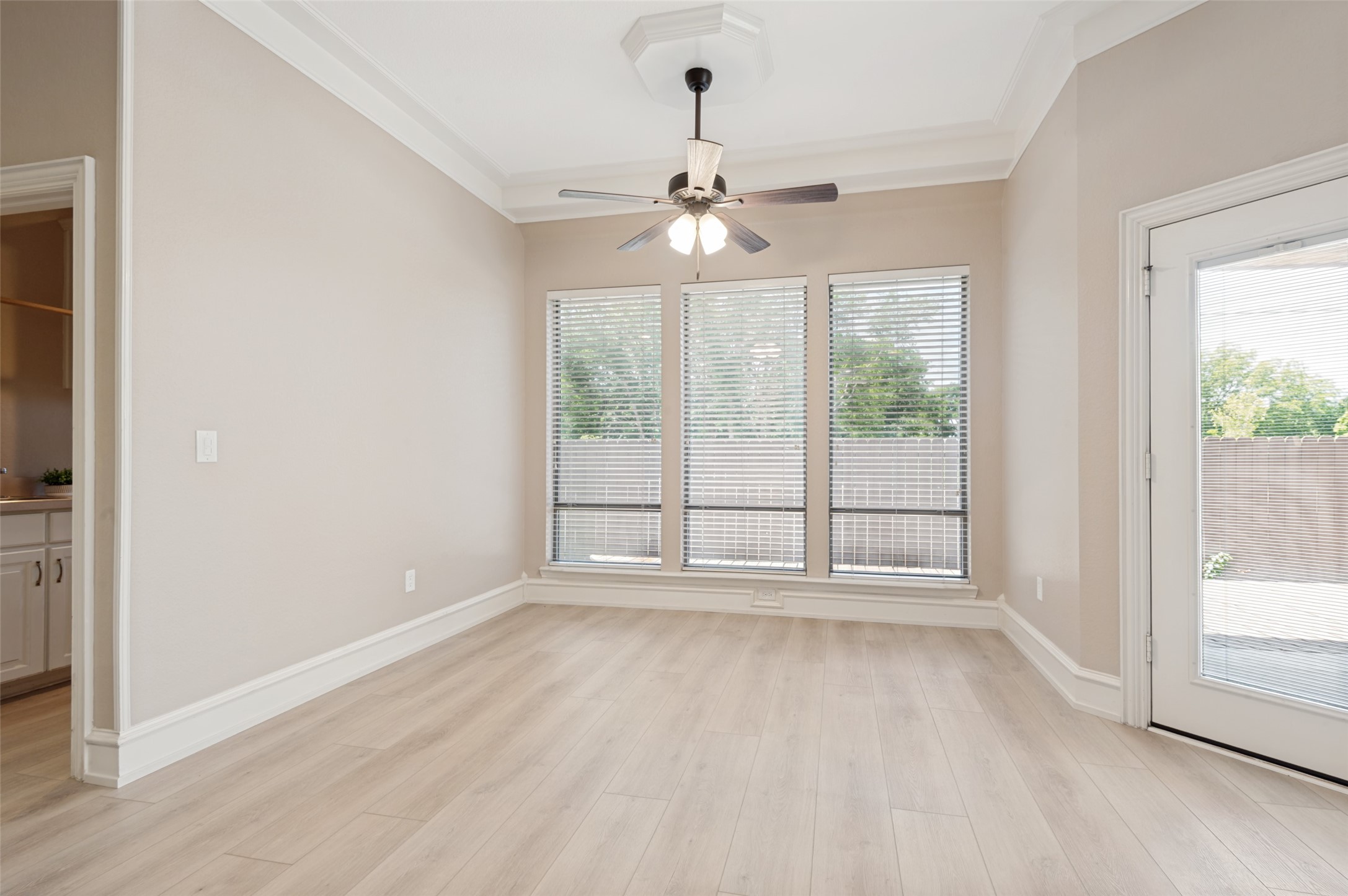 2409 Bedford Circle Bedford TX 76021