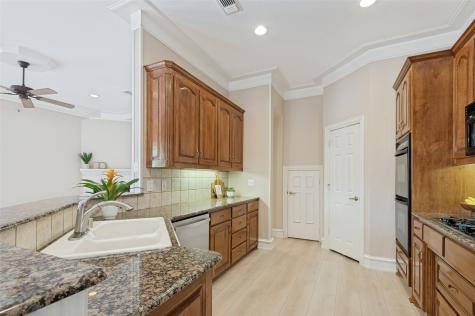 2409 Bedford Circle Bedford TX 76021