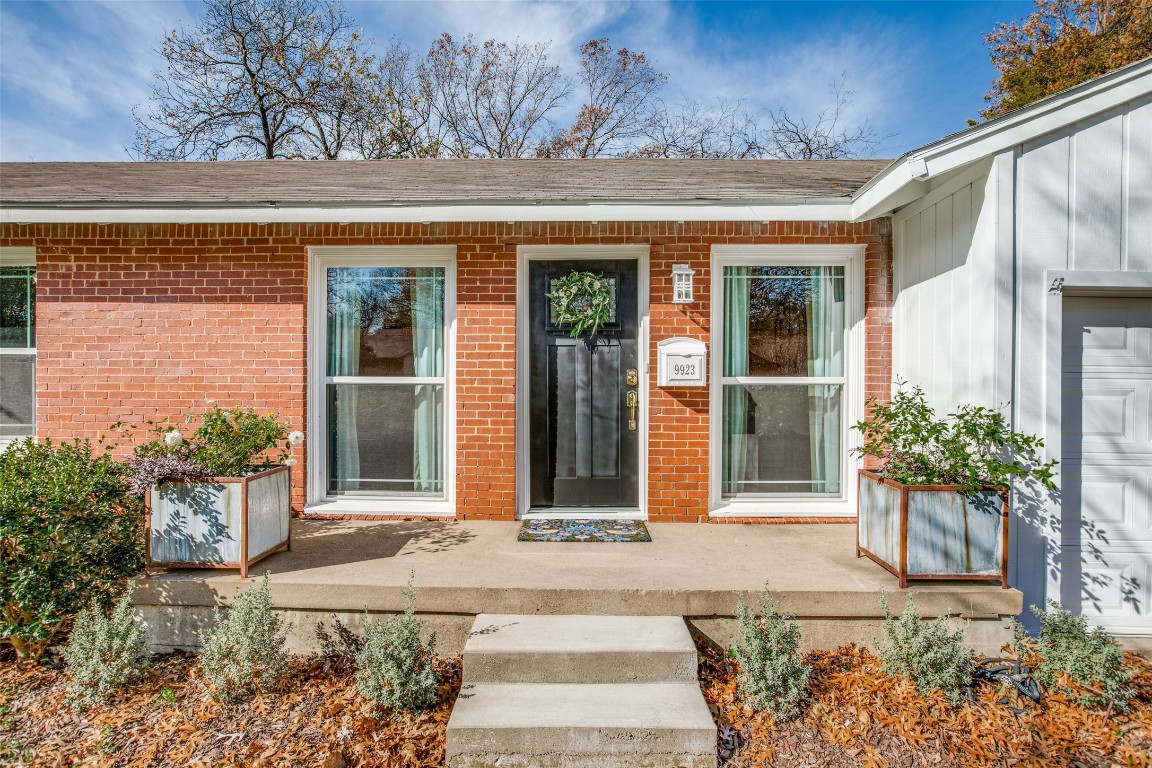 9923 Kilarney Drive Dallas TX 75218