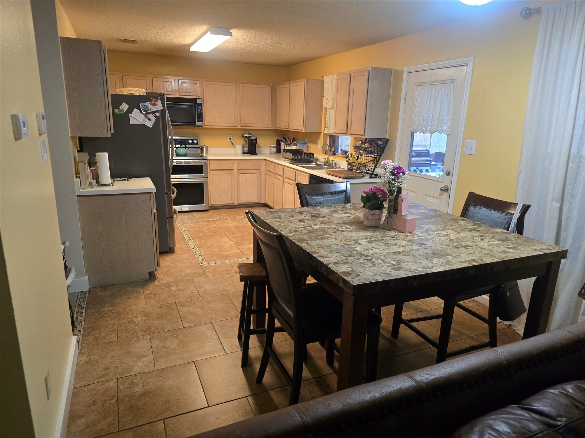 3813 Summer Hill Drive Balch Springs TX 75180