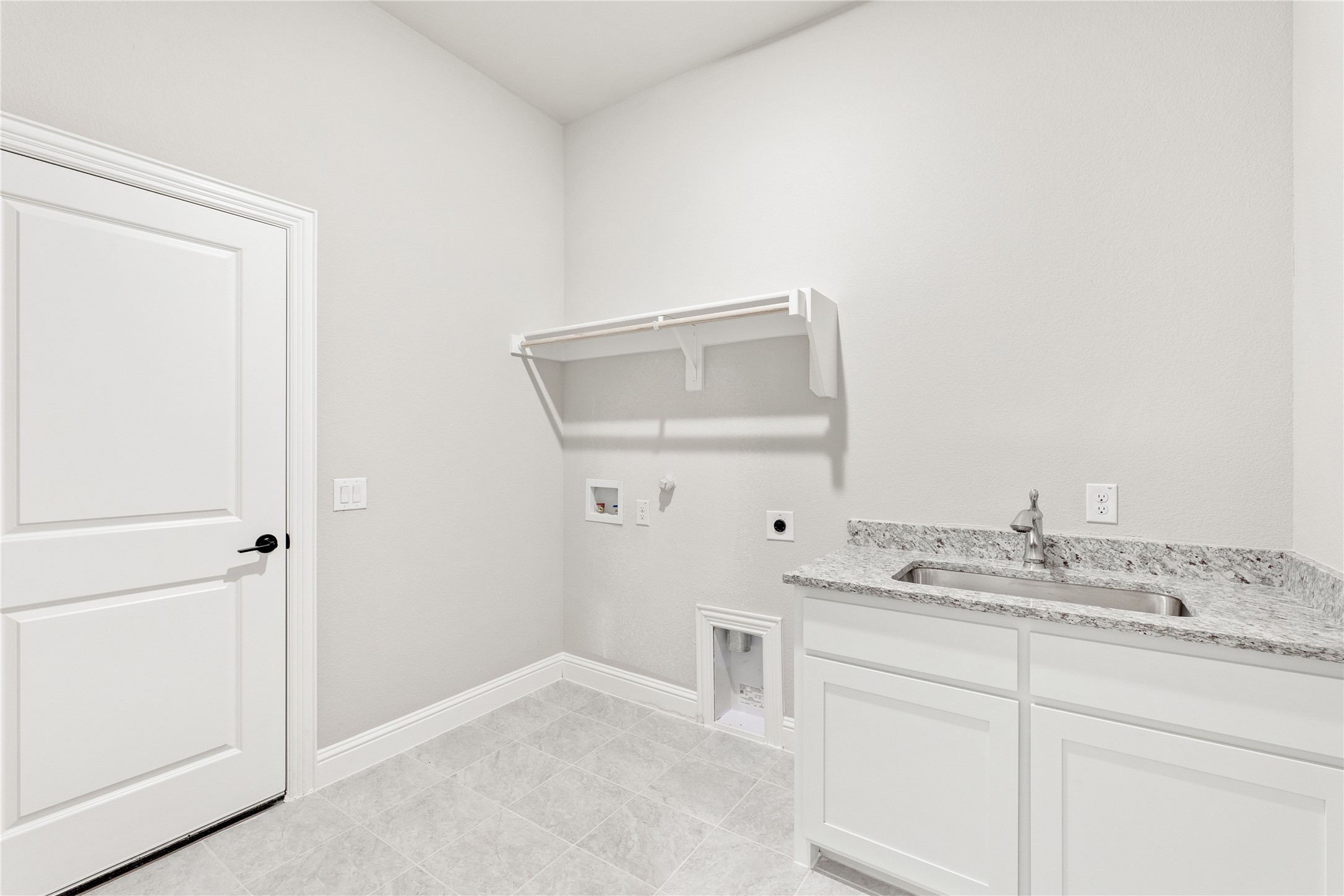 570 Crystal Lake Lane Red Oak TX 75154