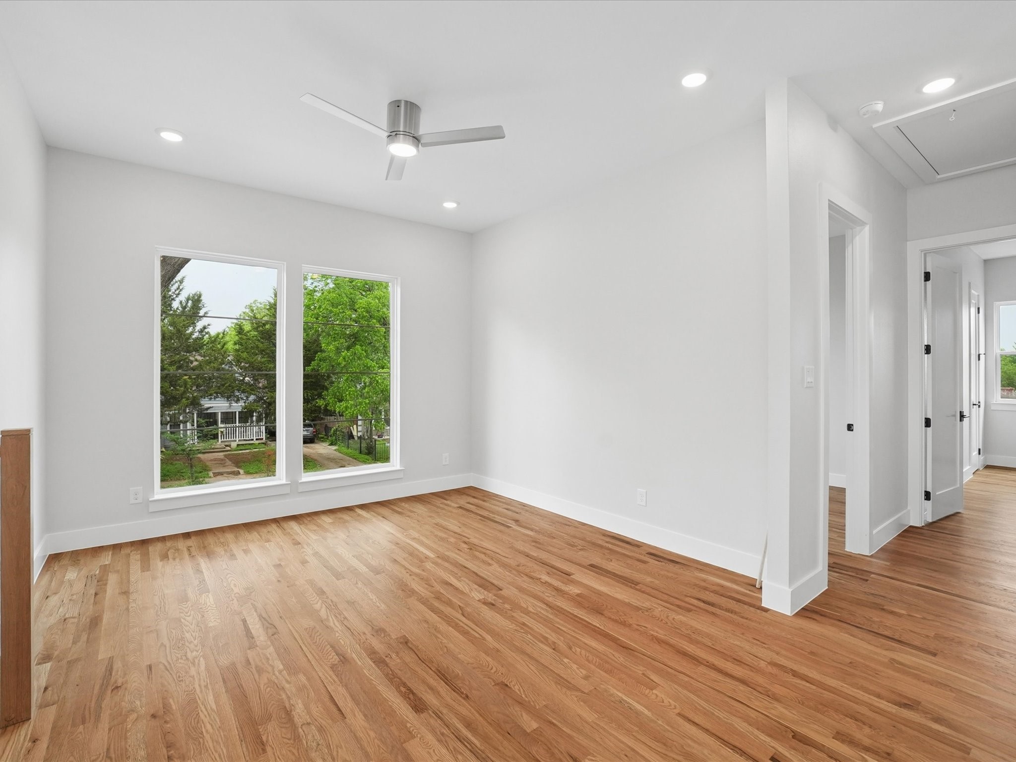 2610 Emmett Street Dallas TX 75211