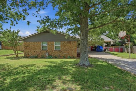 111 E Pecan Street Gunter TX 75058