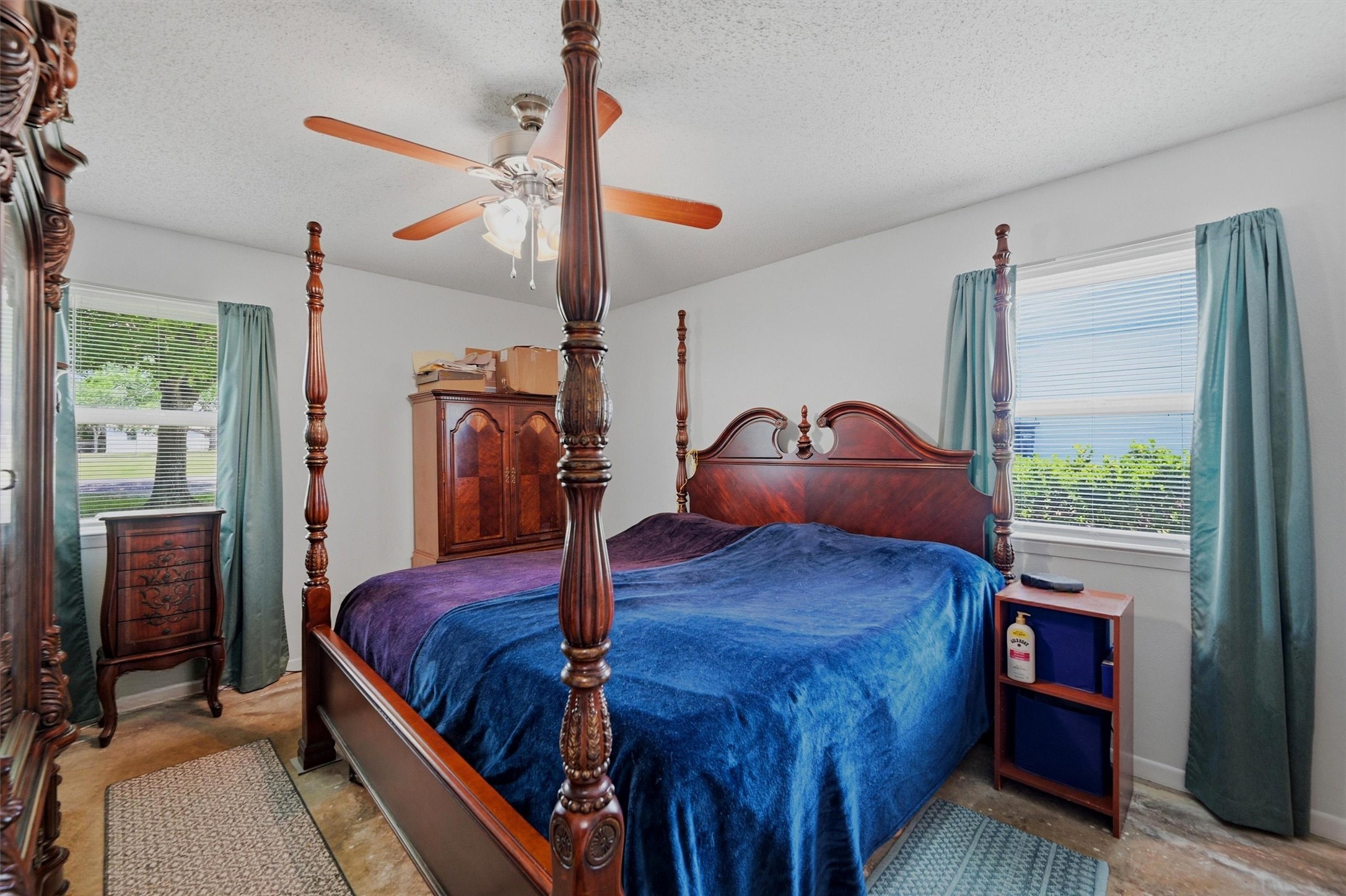 111 E Pecan Street Gunter TX 75058