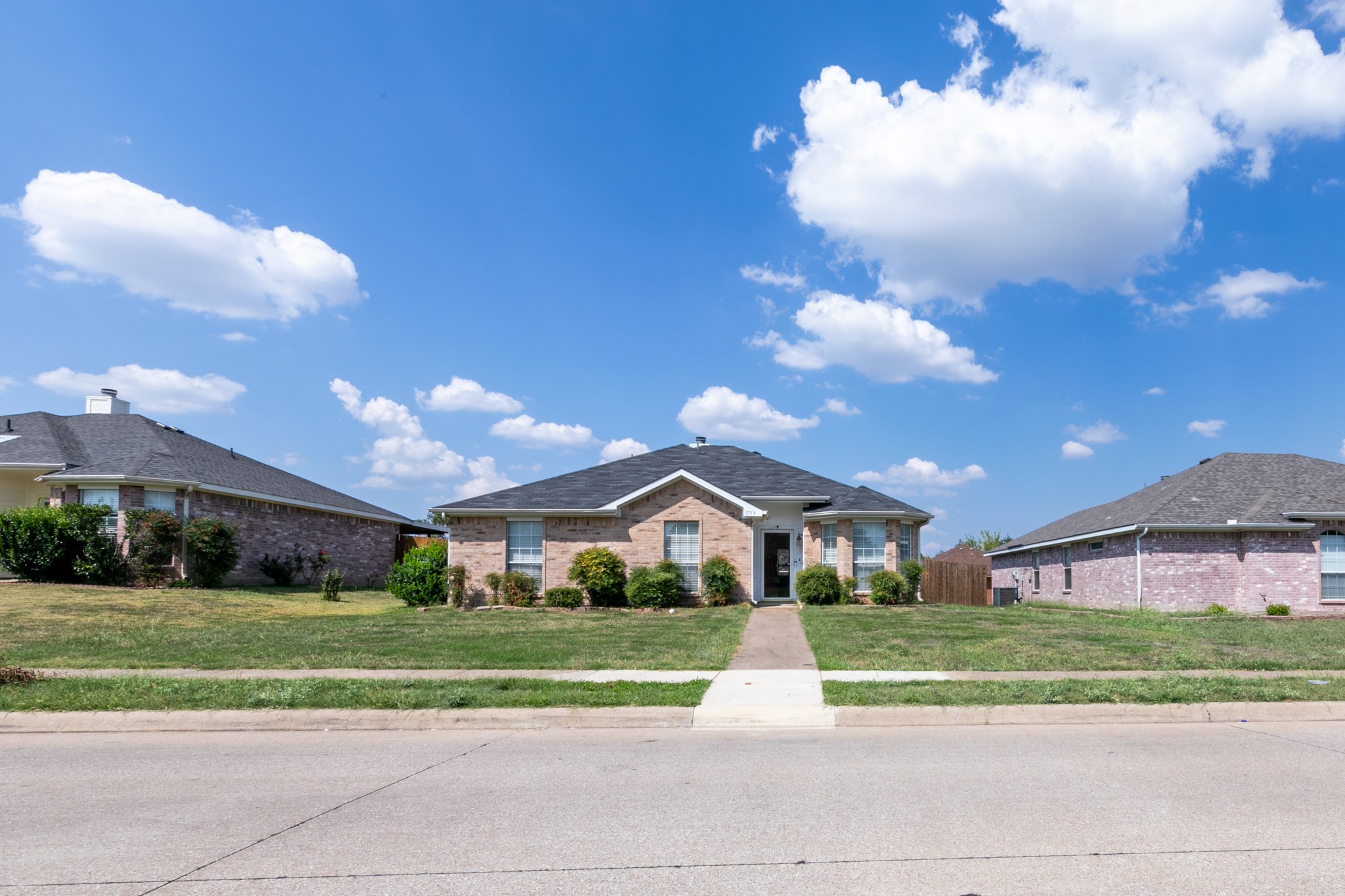 1759 Reynolds Street Lancaster TX 75134