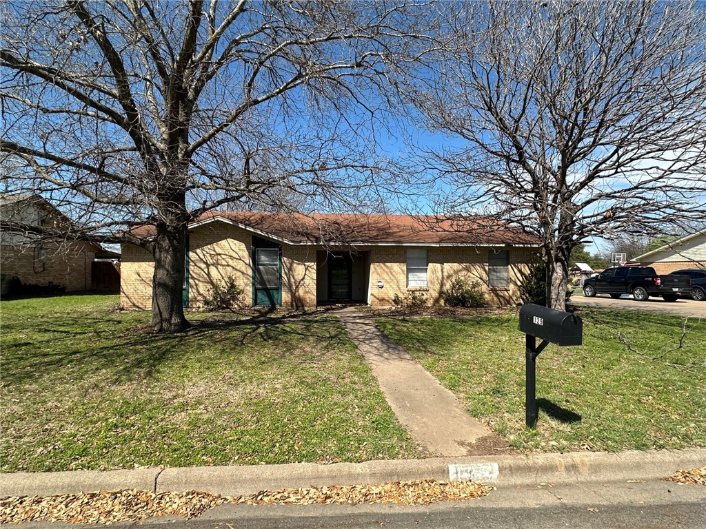 129 Houston Drive Hewitt TX 76643