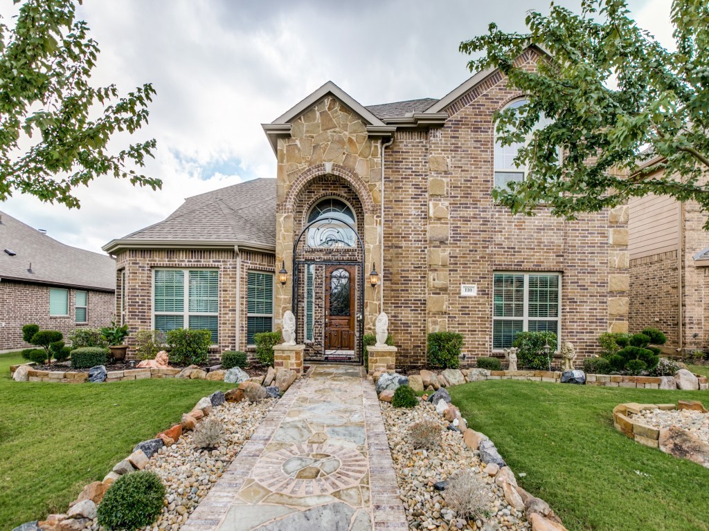 110 White Oak Lane Red Oak TX 75154