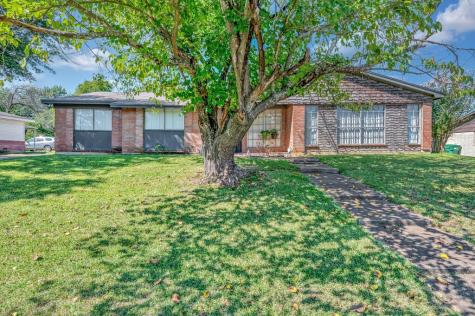 112 N Emberwood Drive Robinson TX 76706