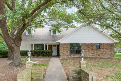 104 Woodhaven Place Joshua TX 76058