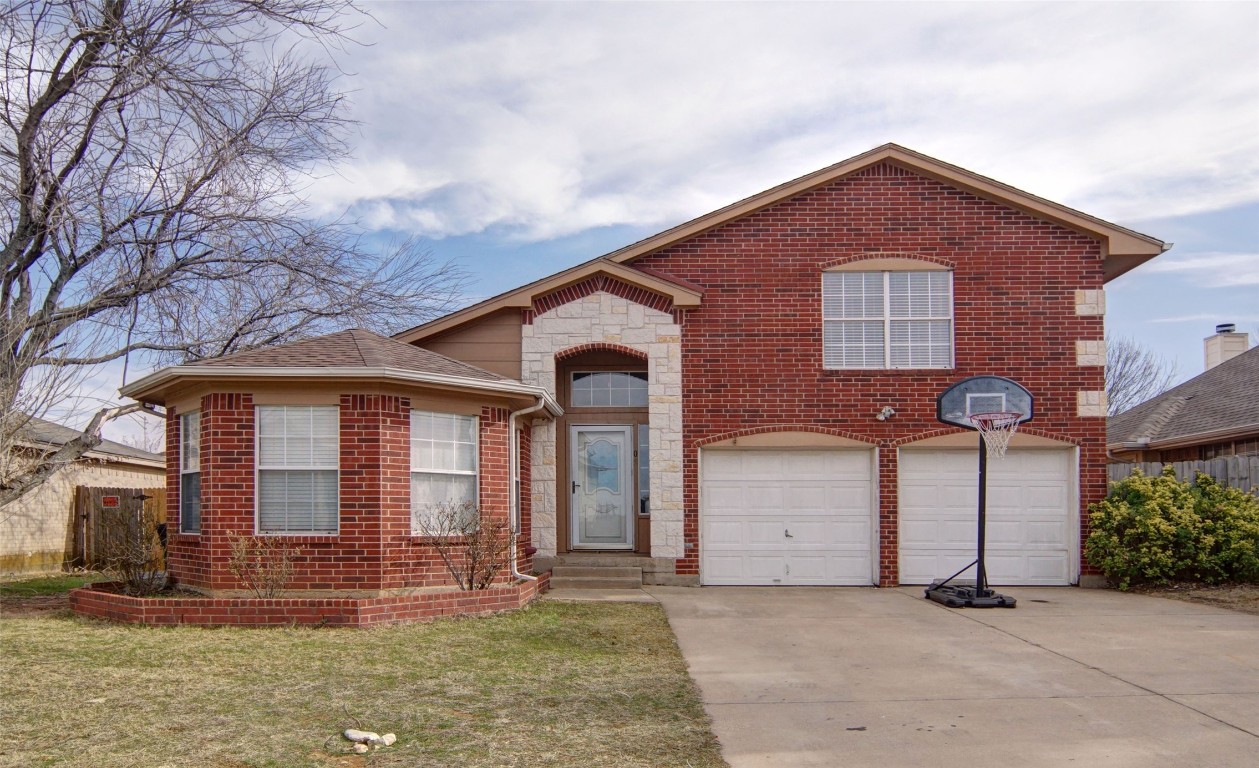 1705 Whispering Cove Trail Fort Worth TX 76134