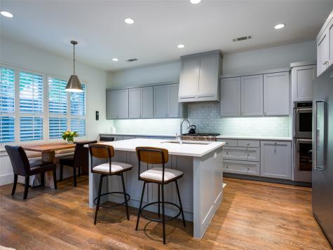 5909 Revere Place Dallas TX 75206