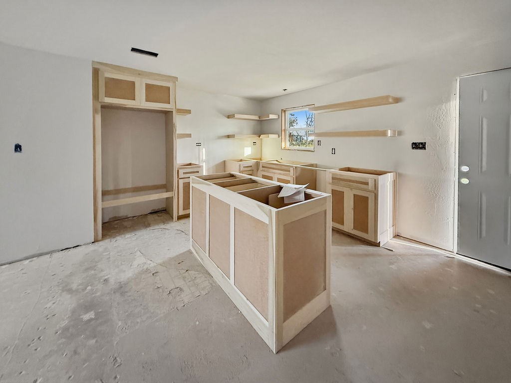 2247 W Sherman Street Paris TX 75460
