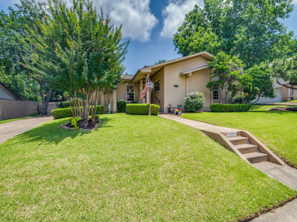 3302 Hampden Drive Garland TX 75043