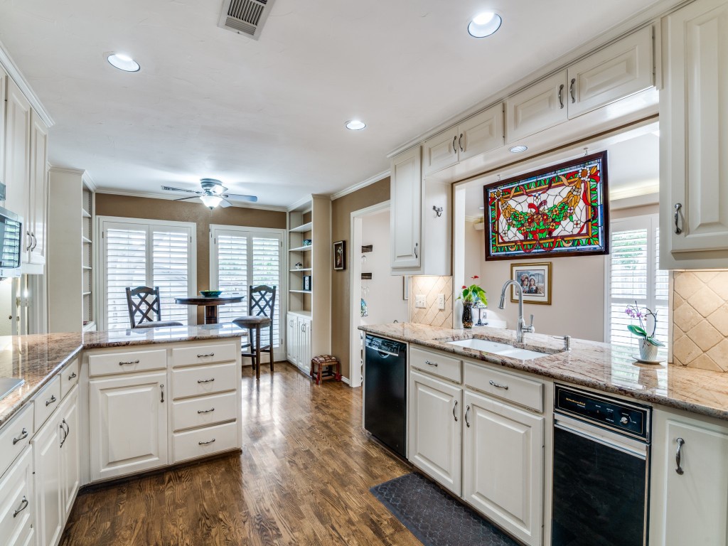 3302 Hampden Drive Garland TX 75043