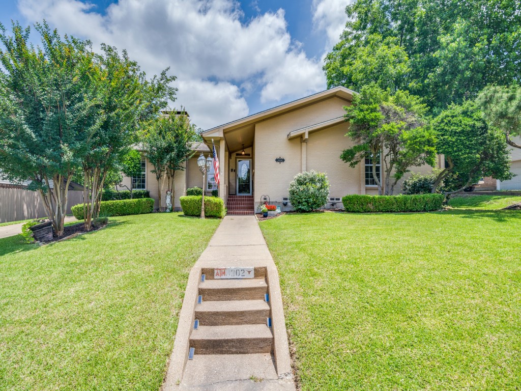 3302 Hampden Drive Garland TX 75043