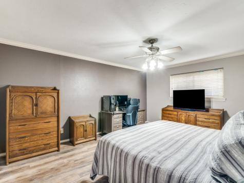 3302 Hampden Drive Garland TX 75043