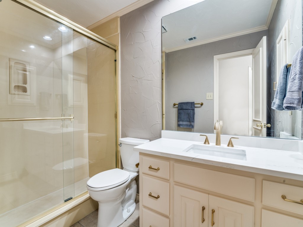 3302 Hampden Drive Garland TX 75043