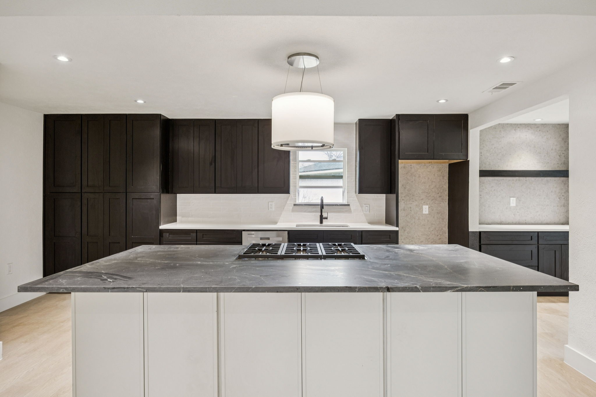 5635 Elm Valley Lane Dallas TX 75232