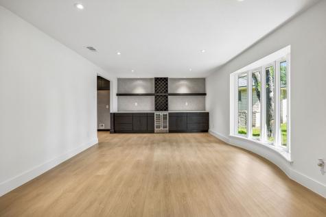 5635 Elm Valley Lane Dallas TX 75232