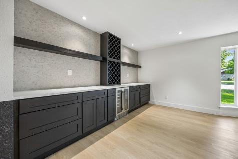 5635 Elm Valley Lane Dallas TX 75232