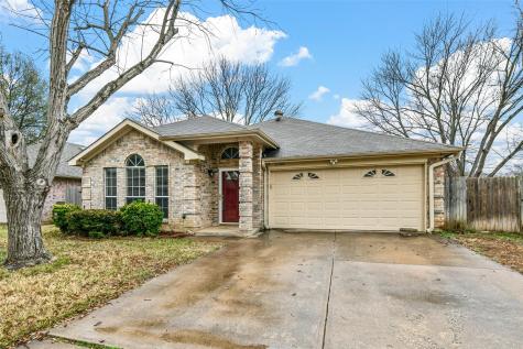 2708 Monthaven Drive Arlington TX 76001