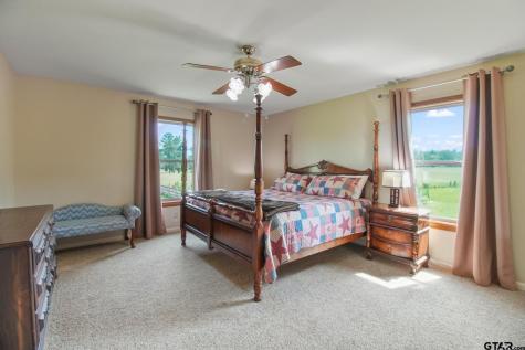 11074 W 64 Highway Overton TX 75684