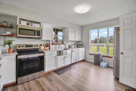11074 W 64 Highway Overton TX 75684