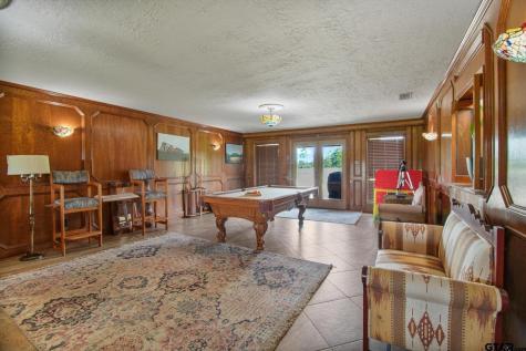 11074 W 64 Highway Overton TX 75684