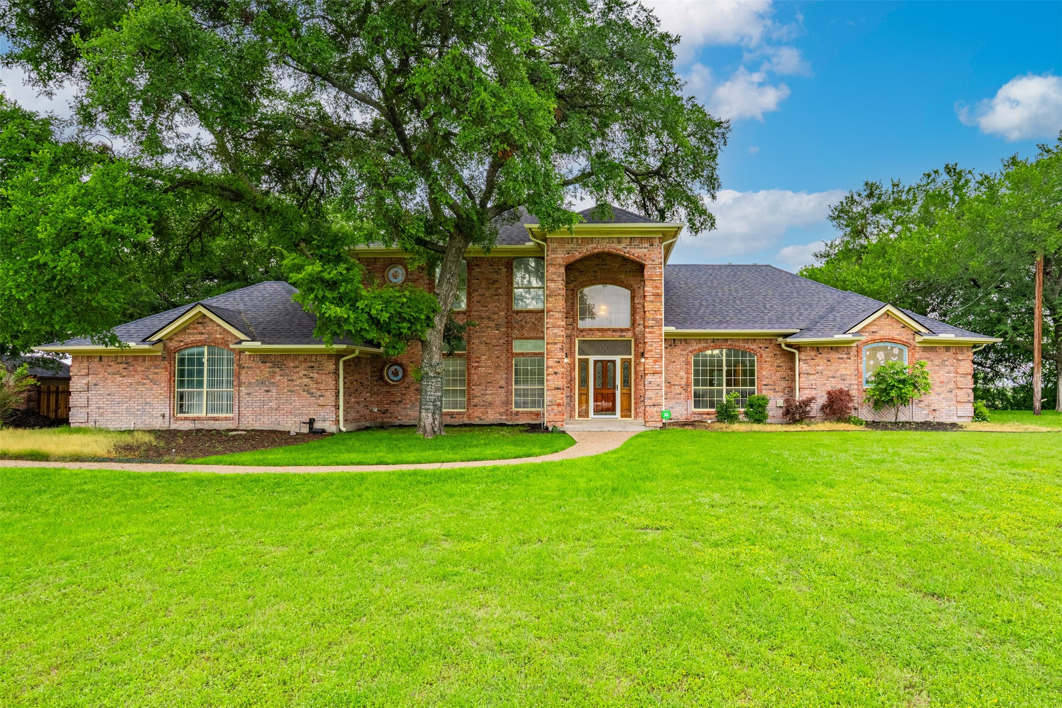 137 Lakeview Drive Aledo TX 76008