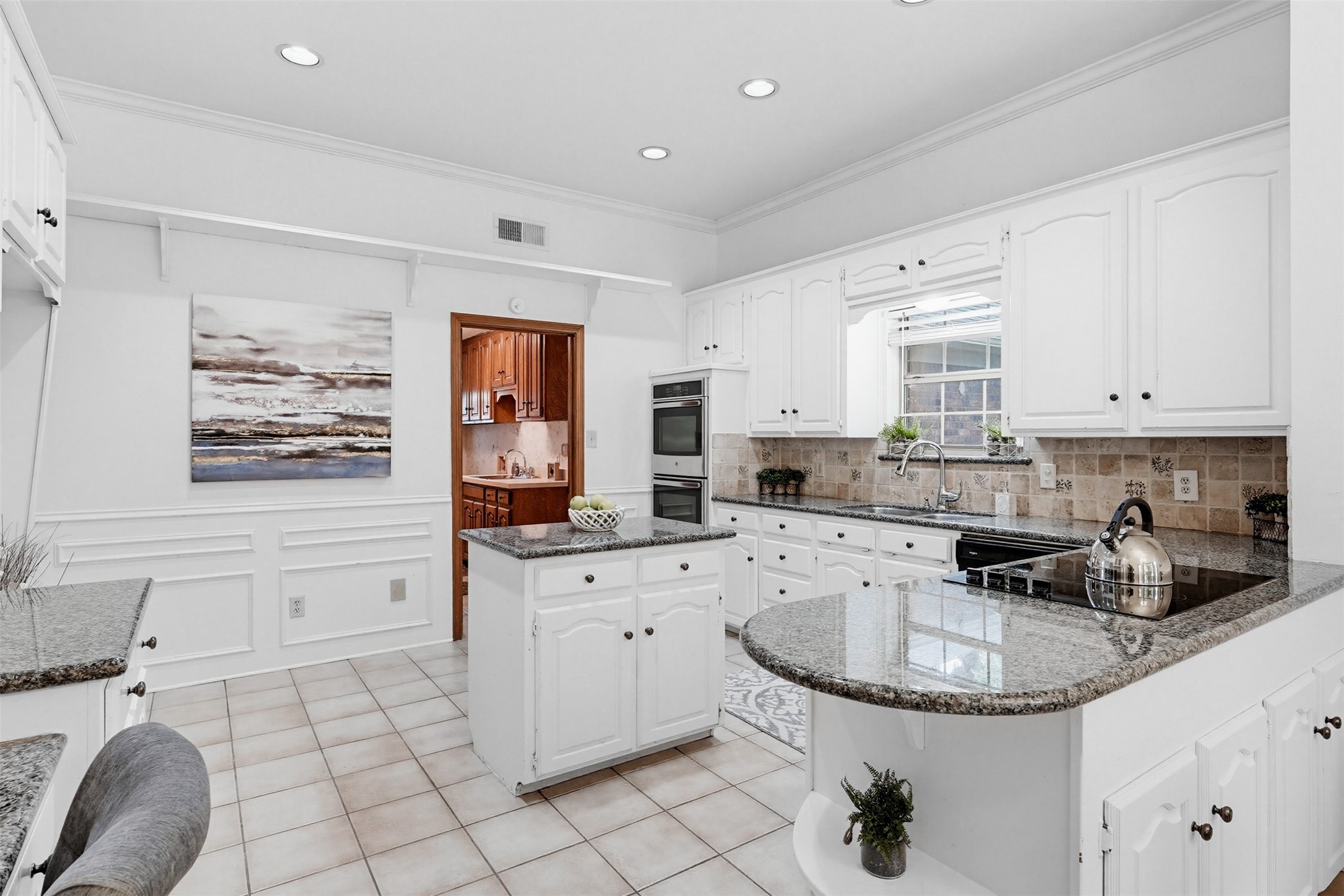 137 Lakeview Drive Aledo TX 76008