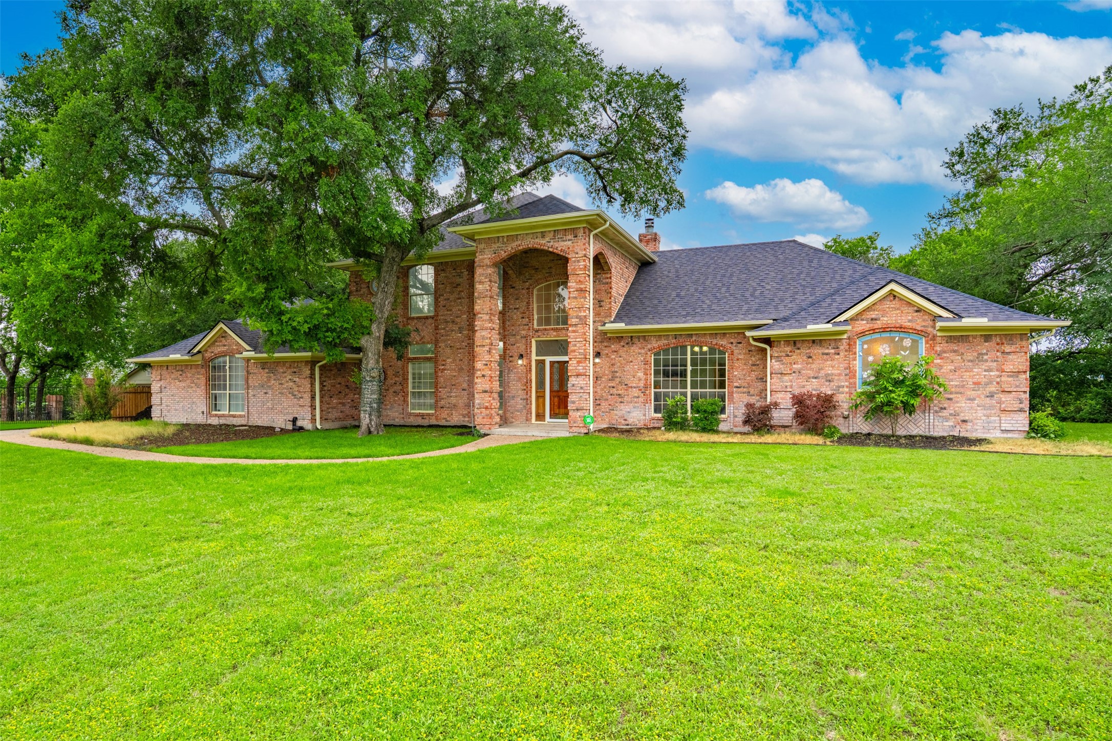 137 Lakeview Drive Aledo TX 76008