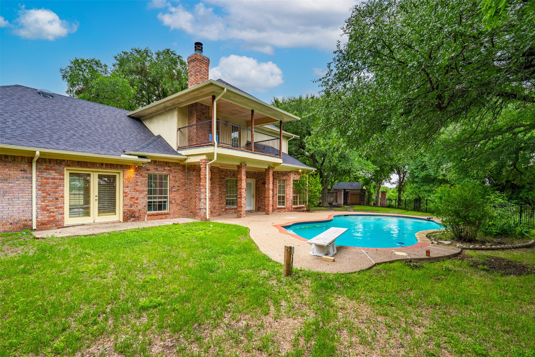 137 Lakeview Drive Aledo TX 76008