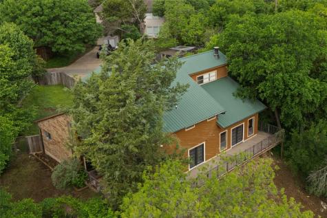 821 Cherlynne Drive Cedar Hill TX 75104