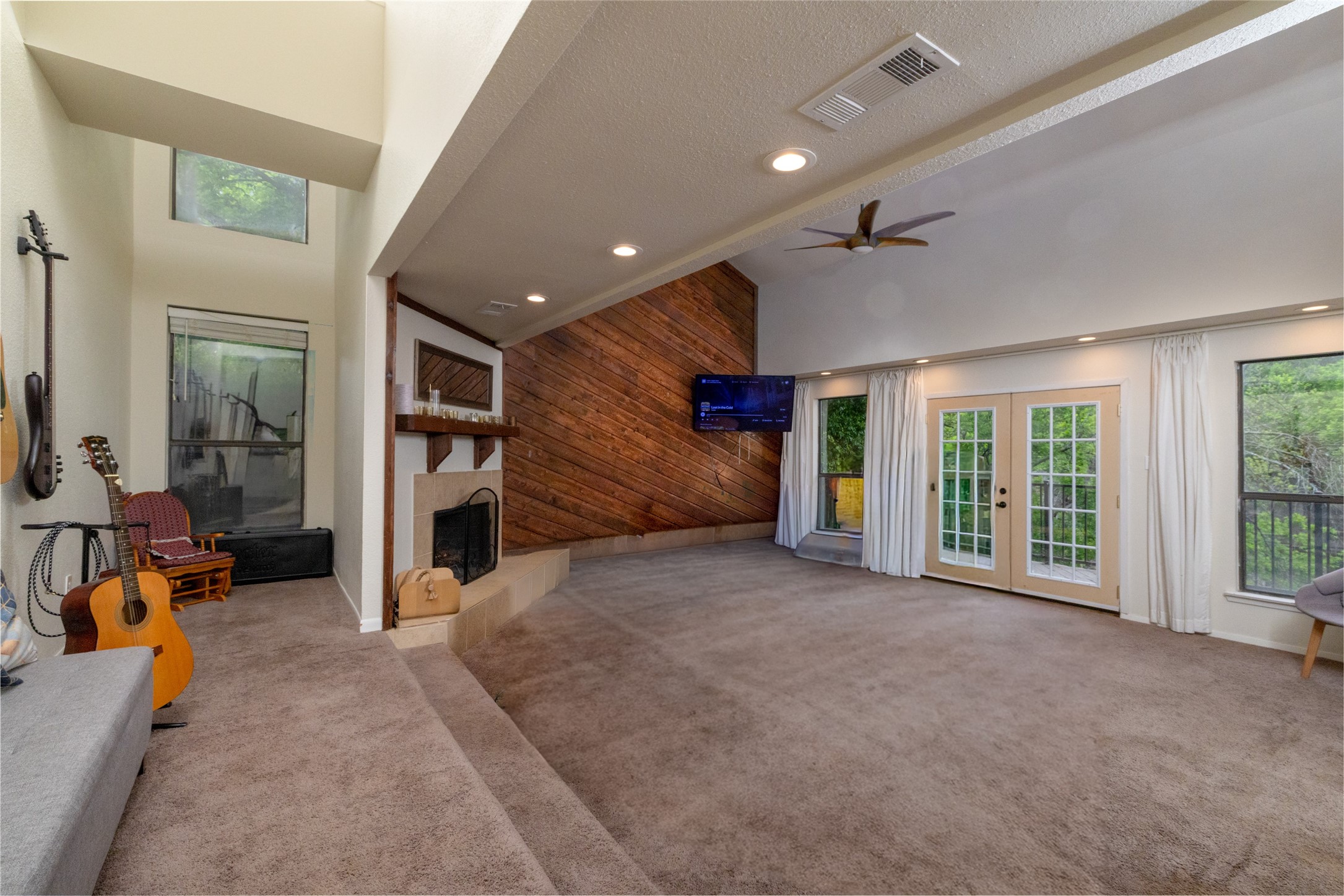 821 Cherlynne Drive Cedar Hill TX 75104