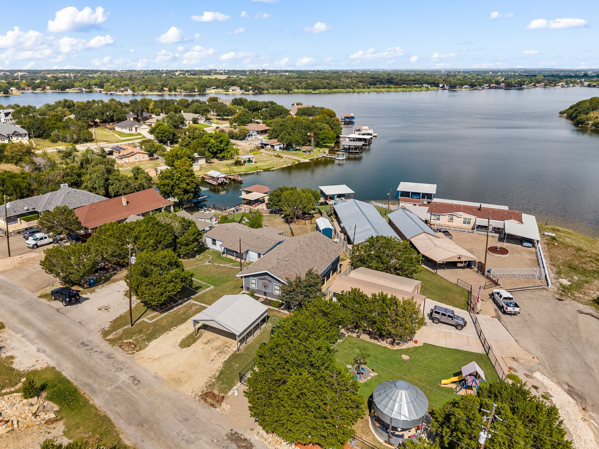 5221 River Ridge Street Granbury TX 76048