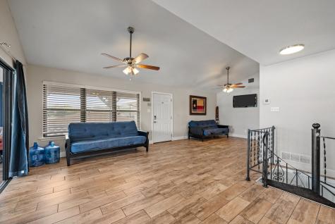 5221 River Ridge Street Granbury TX 76048