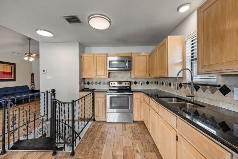 5221 River Ridge Street Granbury TX 76048