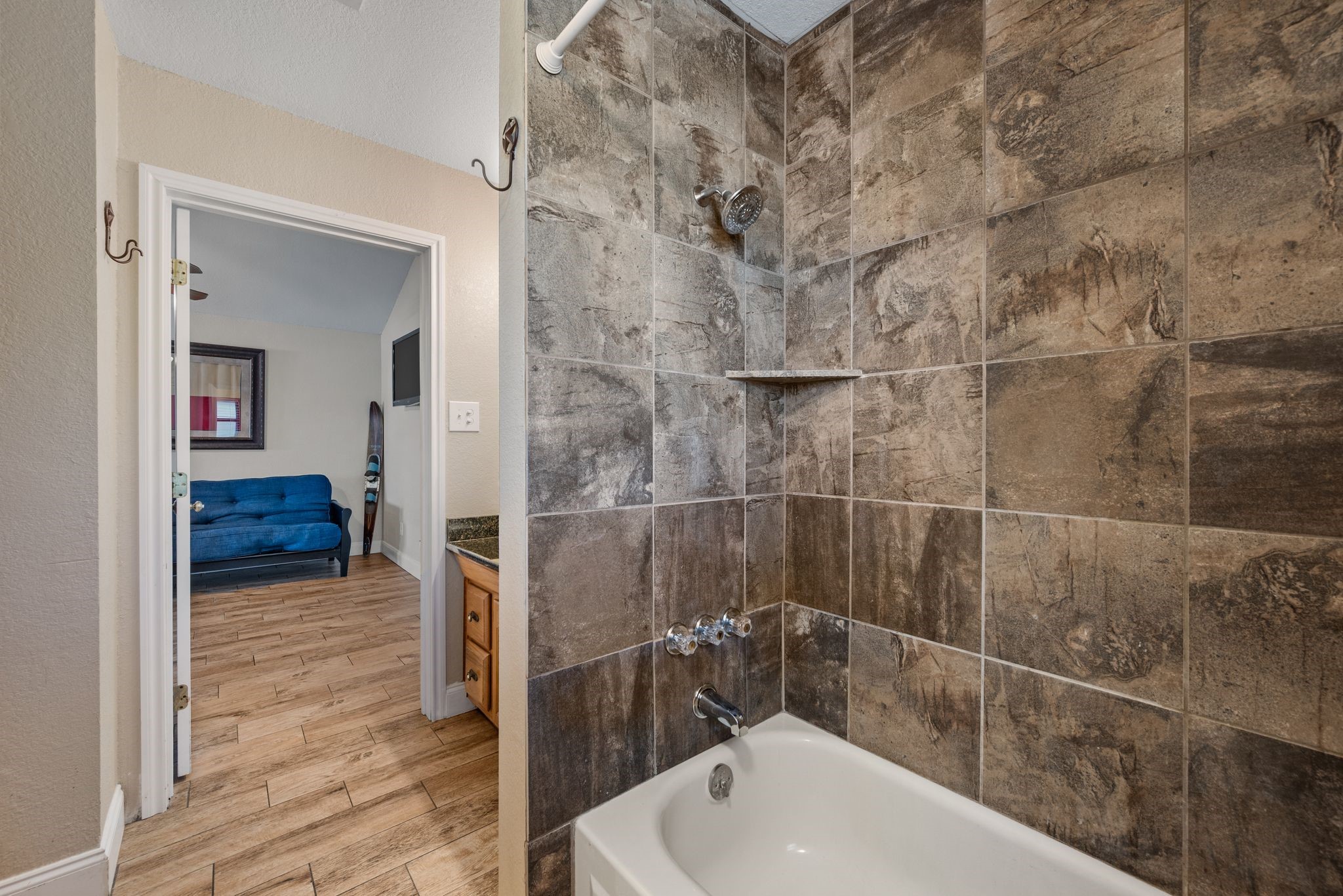 5221 River Ridge Street Granbury TX 76048