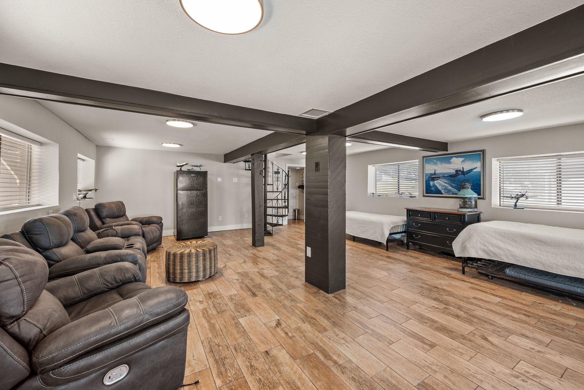 5221 River Ridge Street Granbury TX 76048