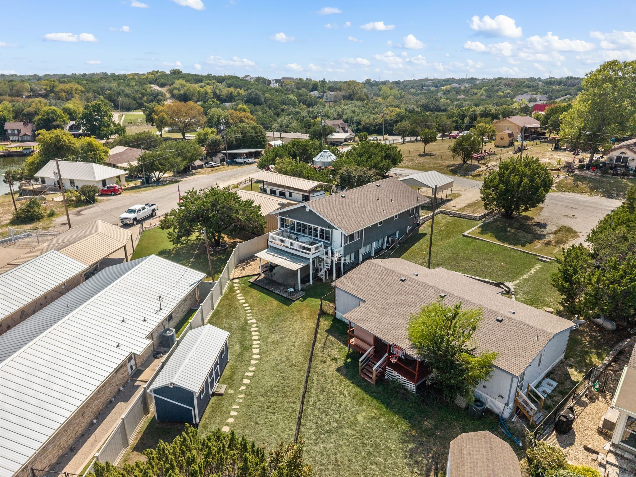 5221 River Ridge Street Granbury TX 76048