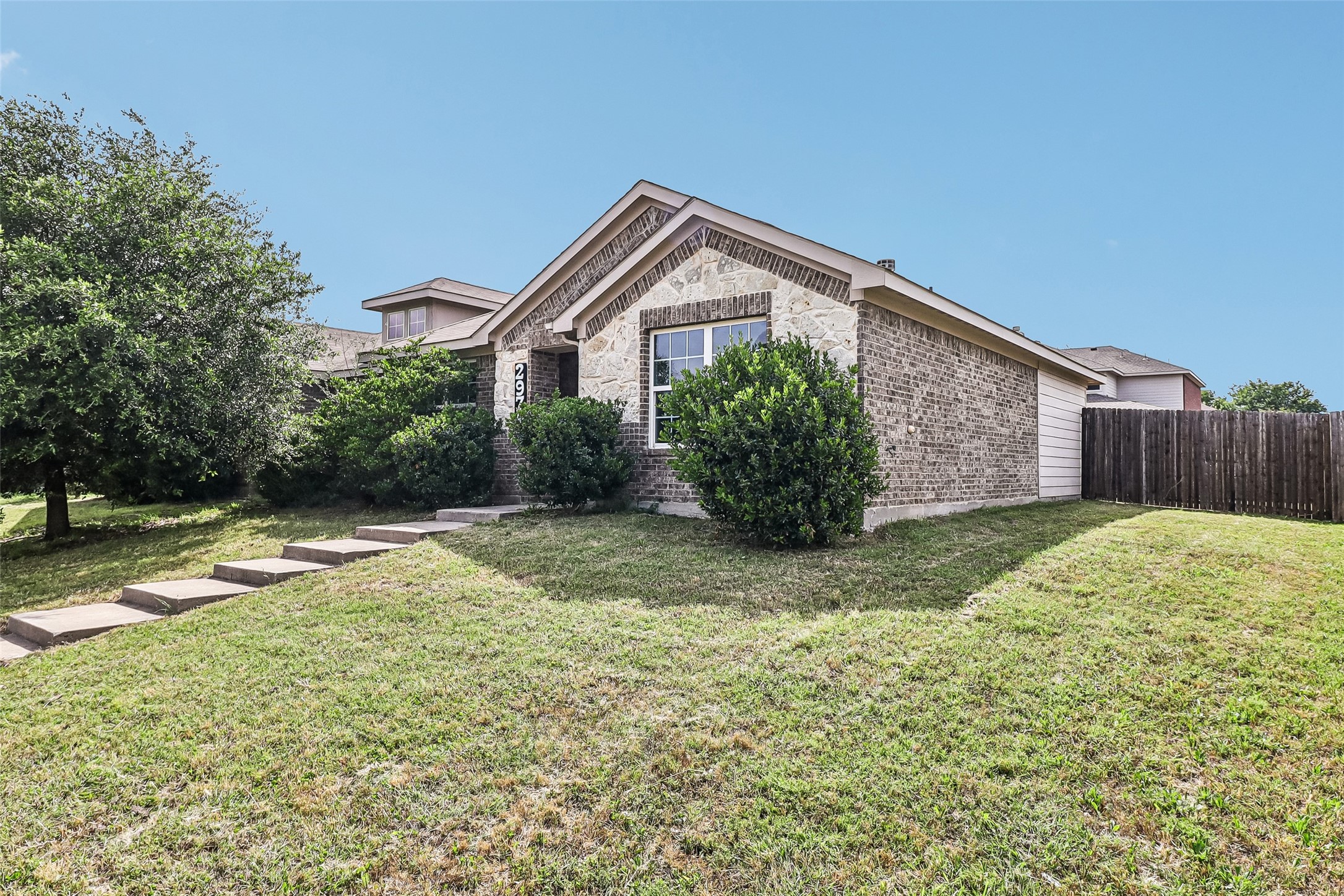 2979 Driftwood Lane Lancaster TX 75146