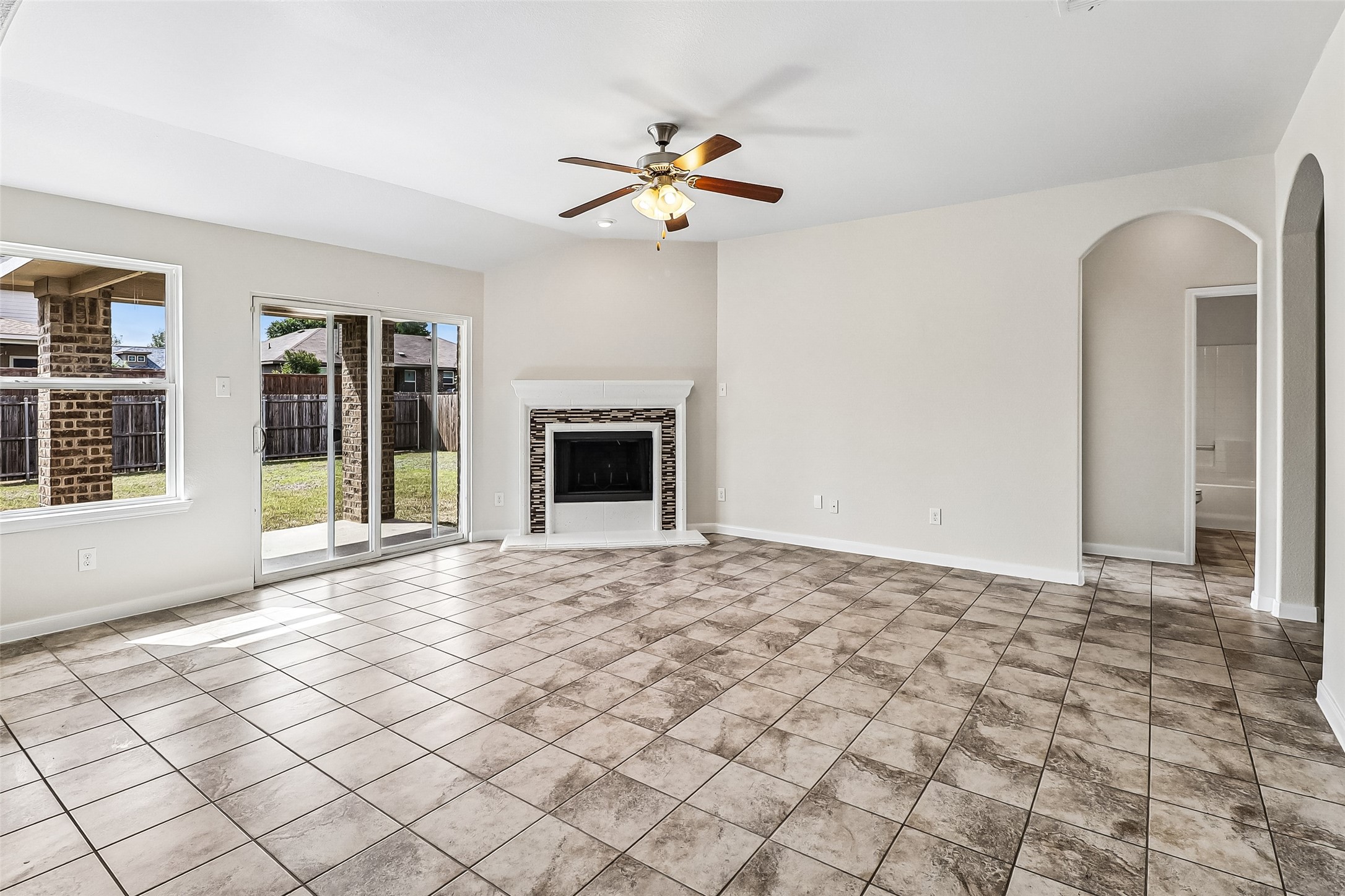 2979 Driftwood Lane Lancaster TX 75146