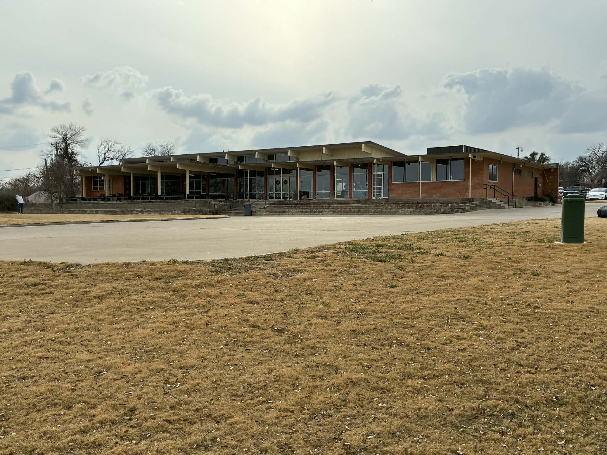 2421 Shalon Avenue Fort Worth TX 76112