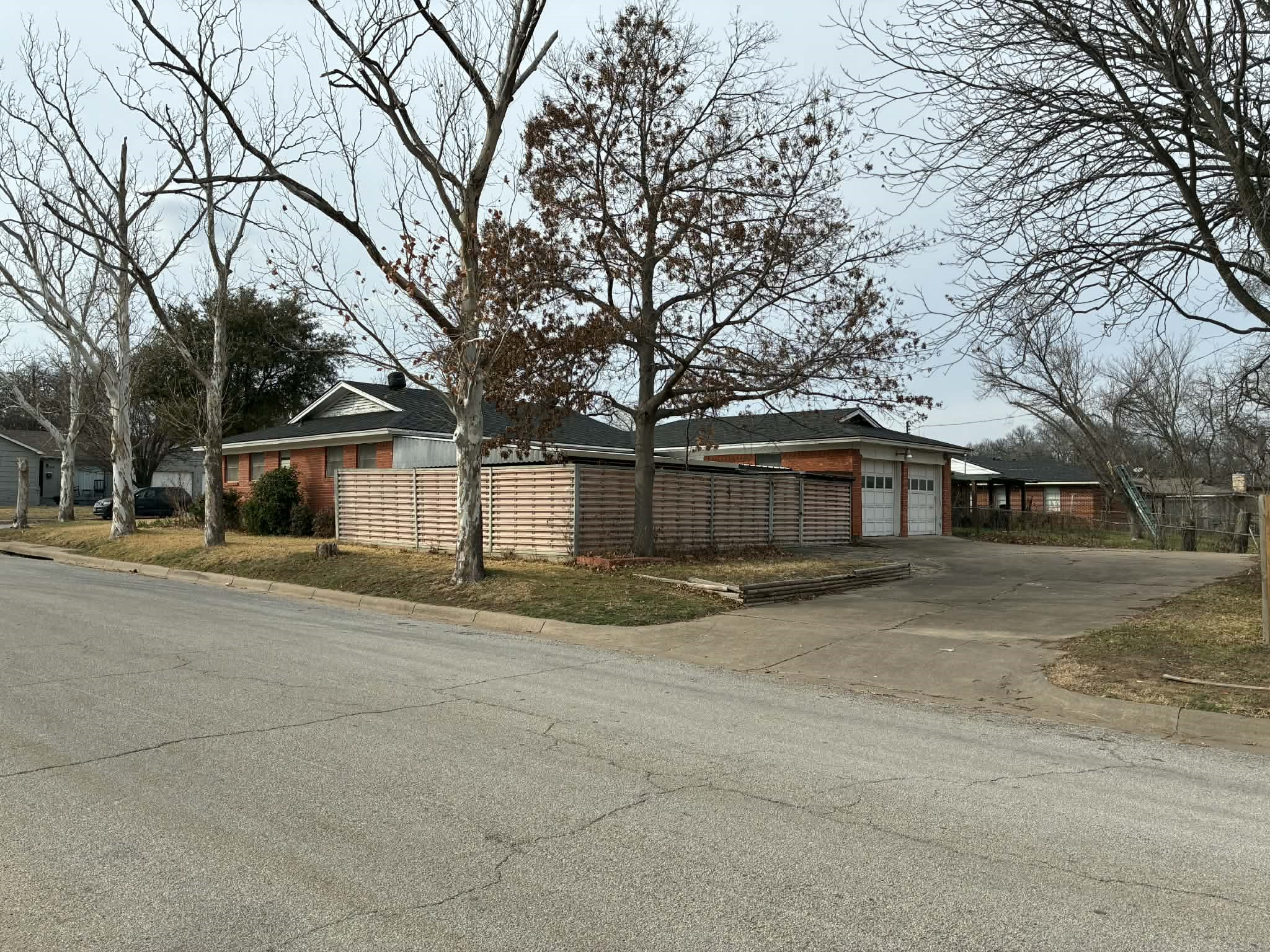 2421 Shalon Avenue Fort Worth TX 76112