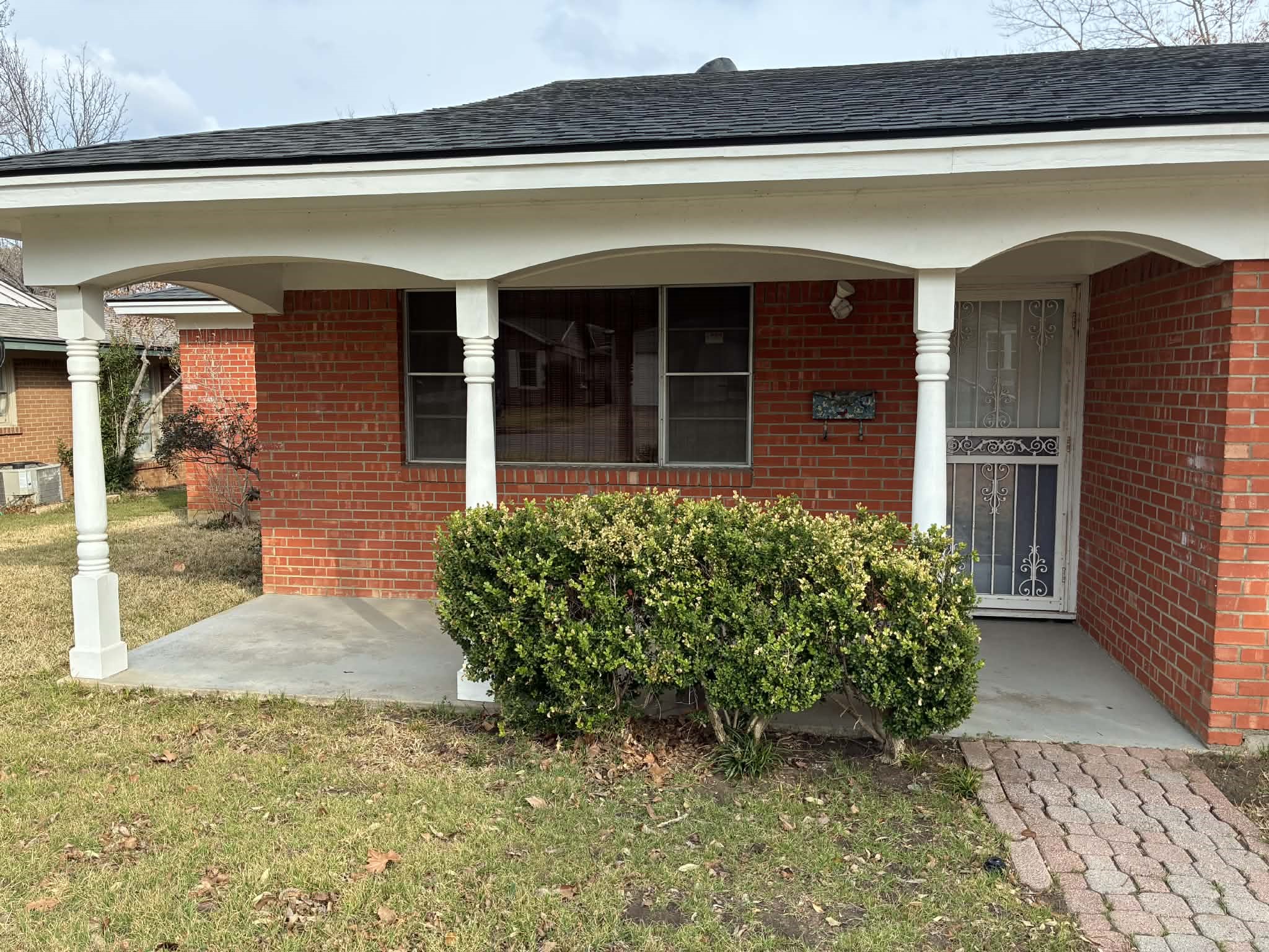 2421 Shalon Avenue Fort Worth TX 76112