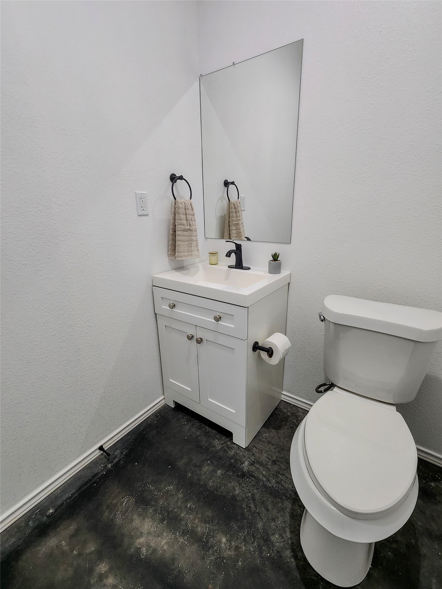 400 Susan Drive Kennedale TX 76060