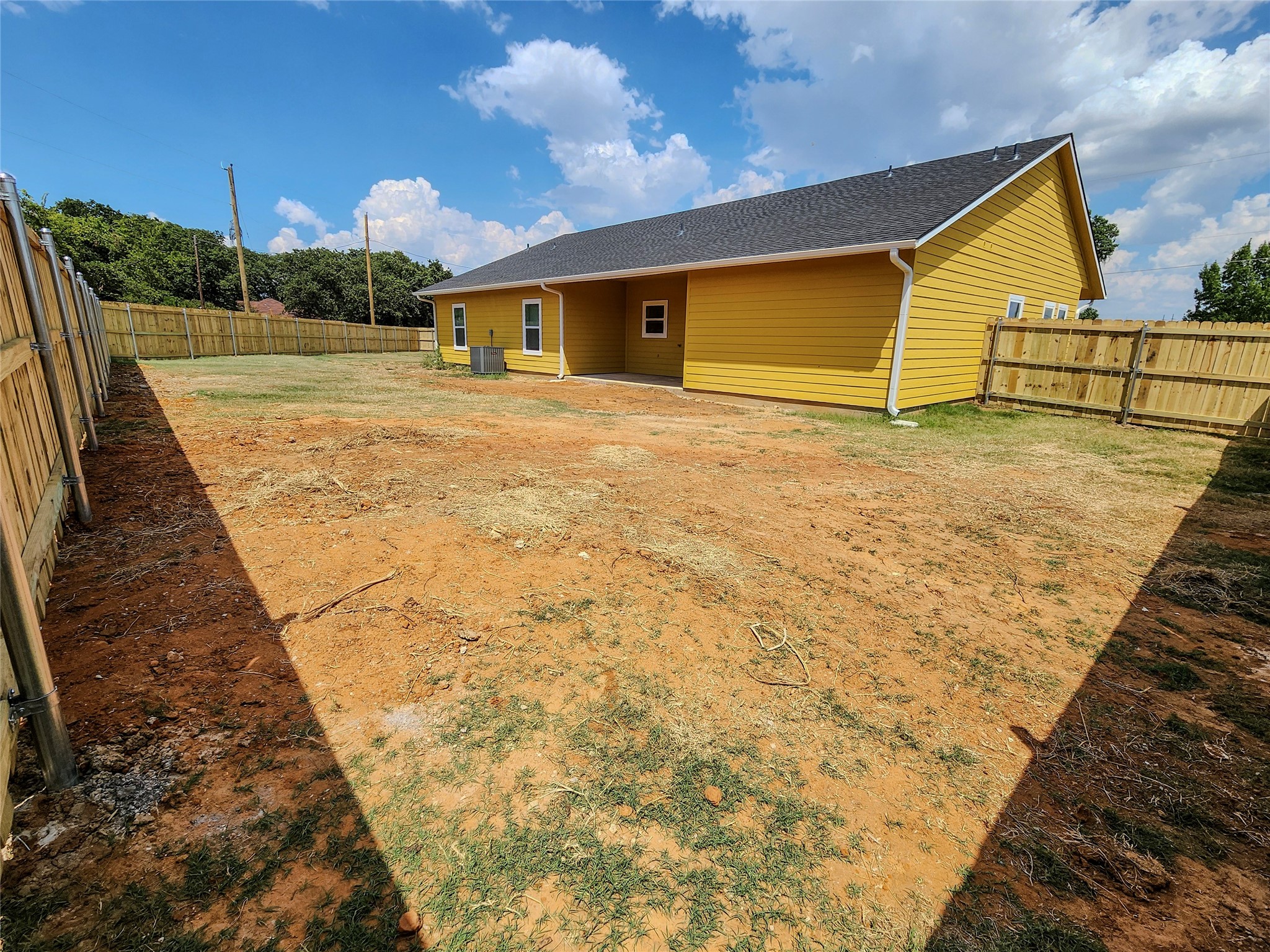 400 Susan Drive Kennedale TX 76060