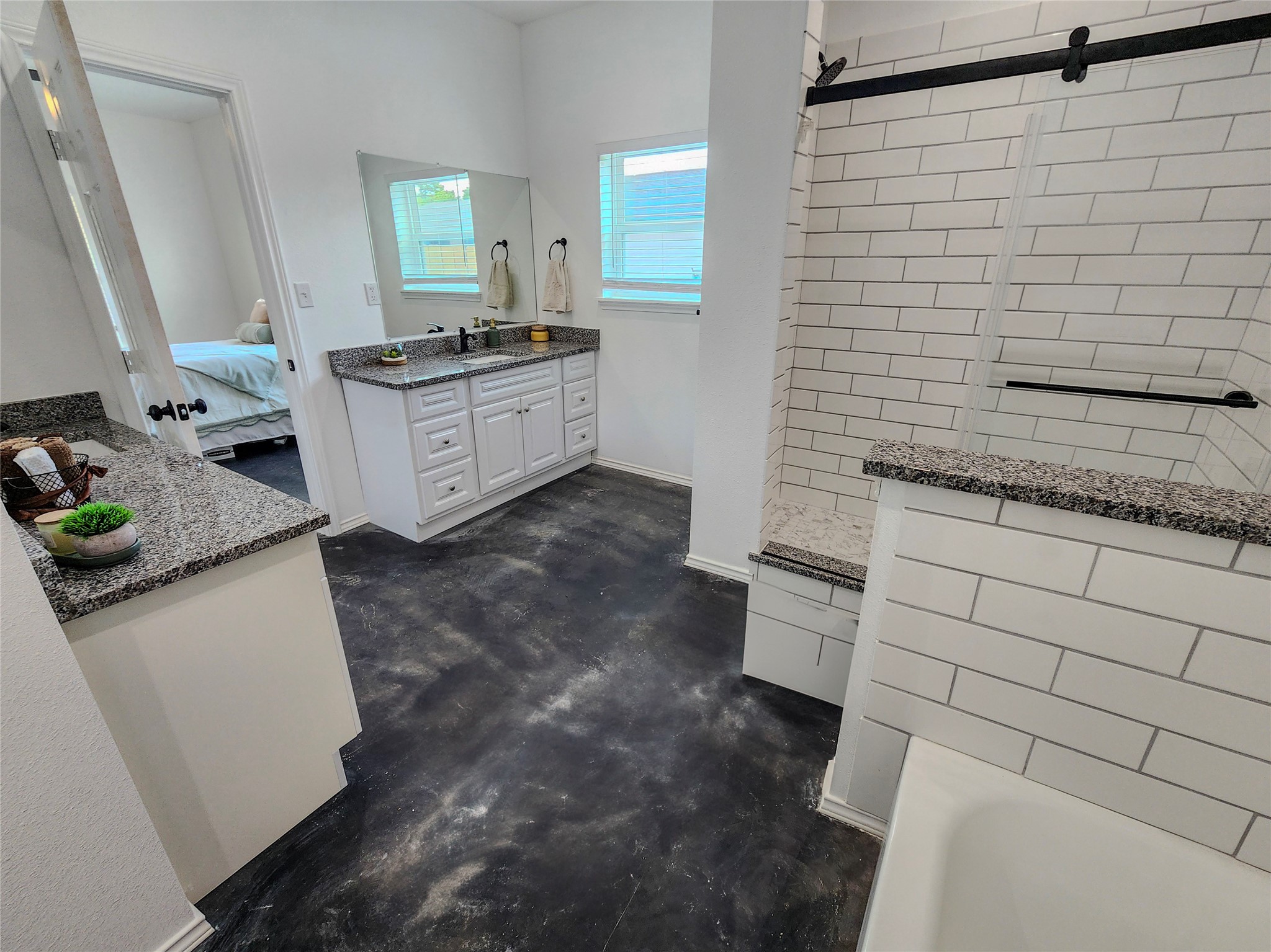 400 Susan Drive Kennedale TX 76060